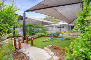 imagine-childcare-tinana-shaded-outdoor-play-area